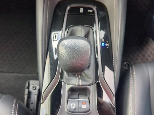 カローラツーリング ダブルバイビー　／黒半革／禁煙／９型ナビ／Ｂｌｕｅｔｏｏｔｈ／ＬＥＤ／バックカメラ／ＥＴＣ／衝突軽減ブレーキ／レーダークルーズ／スマートキー（15枚目）