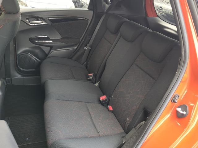 お客様に隅々まで見ていただけるよう展示車両は常に綺麗に仕上げております！お客様のご来店、スタッフ一同心よりお待ち申し上げます。