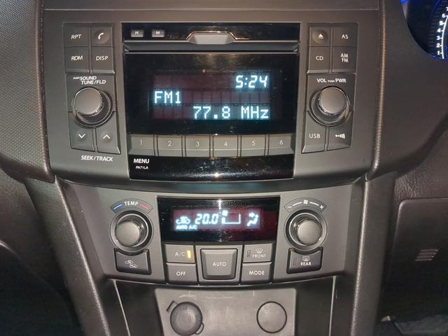 スイフト ＸＬ－ＤＪＥ　／ＨＩＤ／スマートキー／プッシュスタート／イモビライザー／オートライト／オートエアコン／アイドリングストップ／ＡＢＳ／横滑り防止装置（11枚目）