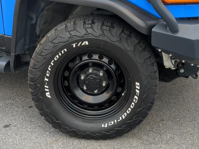 【タイヤについて】アルミホイールや、新品タイヤ、スタッドレスタイヤご相談承ります。