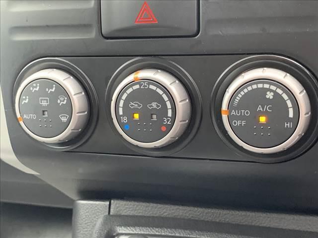 20X OBDチェック済み 4WD シートヒーター ルーフレール 純正アルミホイール オートライト ダウンヒルアシストコントロール ETC車載器 キーレスエントリー 社外7インチナビ ニューペイント(6枚目)