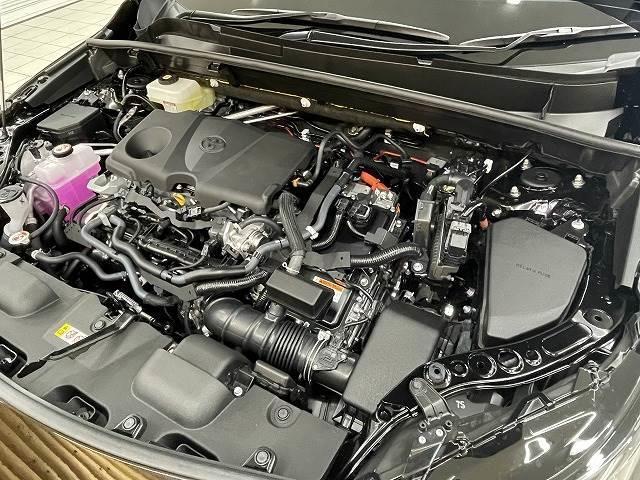 Ｓ　登録済未使用車　８型ディスプレイオーディオ　ブラインドスポット　ＬＥＤヘッドライト　レーダークルコン　レーンキープアシスト　プリクラッシュ　ファブリックシート　電動パーキングブレーキ　電動格納ミラー(18枚目)