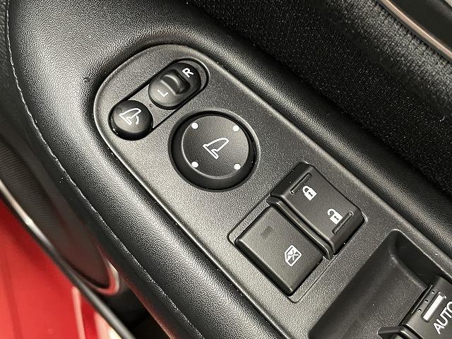 ハイブリッドZ・ホンダセンシング レーダークルーズコントロール シートヒーター シートメモリー ETC LEDヘッドライト スマートキー 衝突軽減ブレーキ 車線逸脱防止 純正17インチアルミホイール HDMI接続 CD・DVD再生(39枚目)