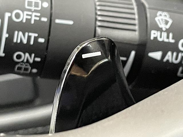 ハイブリッドZ・ホンダセンシング レーダークルーズコントロール シートヒーター シートメモリー ETC LEDヘッドライト スマートキー 衝突軽減ブレーキ 車線逸脱防止 純正17インチアルミホイール HDMI接続 CD・DVD再生(50枚目)
