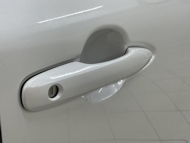 S 登録済未使用車 8型ディスプレイオーディオ ブラインドスポット LEDヘッドライト レーダークルコン レーンキープアシスト プリクラッシュ ファブリックシート 電動パーキングブレーキ 電動格納ミラー(21枚目)