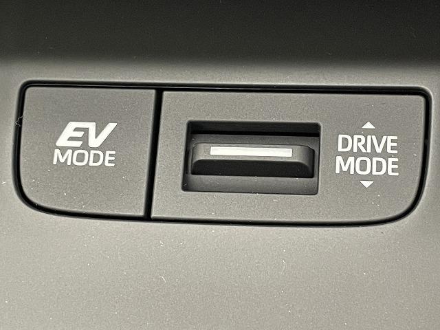 S 登録済未使用車 8型ディスプレイオーディオ ブラインドスポット LEDヘッドライト レーダークルコン レーンキープアシスト プリクラッシュ ファブリックシート 電動パーキングブレーキ 電動格納ミラー(29枚目)