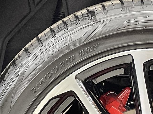 ハイブリッド GRスポーツ 登録済未使用車 8型ディスプレイ 全周囲カメラ ブラインドスポットモニター 18インチAW 専用スポーティシート レーダークルコン プリクラッシュセーフティ LEDヘッドライト 電動パワーステアリング(39枚目)