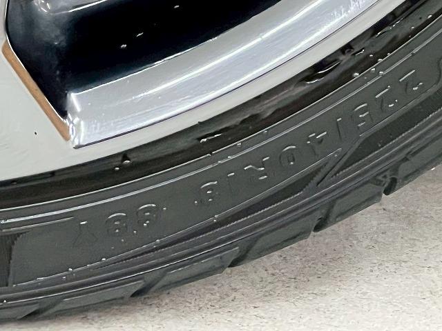 プリウスＰＨＶ Ｓナビパッケージ・ＧＲスポーツ　純正ナビ　バックカメラ　レーダークルーズコントロール　シートヒーター　オートライト　スマートキー　オートマチックハイビーム　ＥＴＣ　レーンディパーチャーアラート（34枚目）