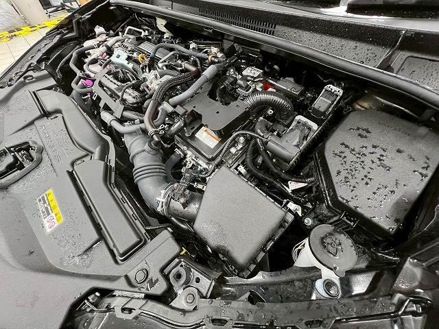 プリウス Z 全方位/追従クルーズコントロール/シートH/ブラインドスポットモニター/ベンチレーション/パーキングサポート/電動リアゲート/ステアリングH/シートメモリ/ETC/コーナーセンサー/ワイヤレス充電(14枚目)