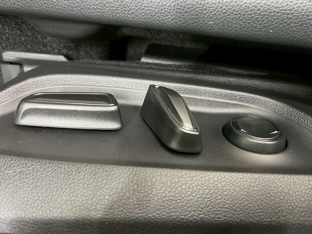 プリウス Z 全方位/追従クルーズコントロール/シートH/ブラインドスポットモニター/ベンチレーション/パーキングサポート/電動リアゲート/ステアリングH/シートメモリ/ETC/コーナーセンサー/ワイヤレス充電(41枚目)