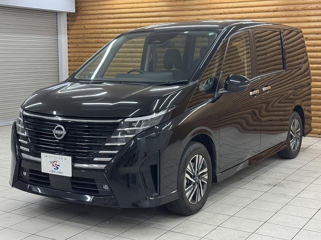 セレナ ハイウェイスターV 全方位/プロパイロット/ワイヤレス充電/両側電動スライドドア/パーキングアシスト/クリアランスソナー/スマートキー/プッシュスタート/電動格納ミラー/3列シート/パドルシフト/純正16インチAW(40枚目)