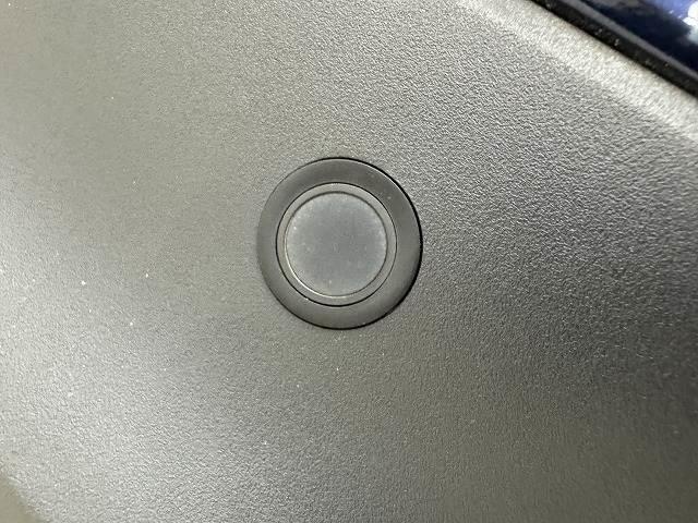 C-HR G モード ネロ セーフティプラス 全方位カメラ/追従クルーズ/シートヒーター/ブラインドスポットモニター/ステアリングリモコン/コーナーセンサー/スマートキー/プッシュスタート/ETC/電動パーキングブレーキ/ブレーキホールド(16枚目)