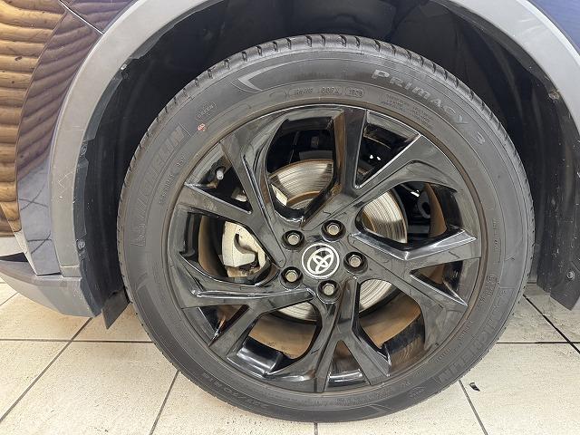 C-HR G モード ネロ セーフティプラス 全方位カメラ/追従クルーズ/シートヒーター/ブラインドスポットモニター/ステアリングリモコン/コーナーセンサー/スマートキー/プッシュスタート/ETC/電動パーキングブレーキ/ブレーキホールド(22枚目)