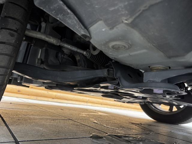 C-HR G モード ネロ セーフティプラス 全方位カメラ/追従クルーズ/シートヒーター/ブラインドスポットモニター/ステアリングリモコン/コーナーセンサー/スマートキー/プッシュスタート/ETC/電動パーキングブレーキ/ブレーキホールド(33枚目)