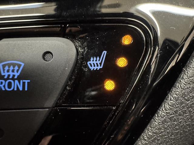 C-HR G モード ネロ セーフティプラス 全方位カメラ/追従クルーズ/シートヒーター/ブラインドスポットモニター/ステアリングリモコン/コーナーセンサー/スマートキー/プッシュスタート/ETC/電動パーキングブレーキ/ブレーキホールド(64枚目)