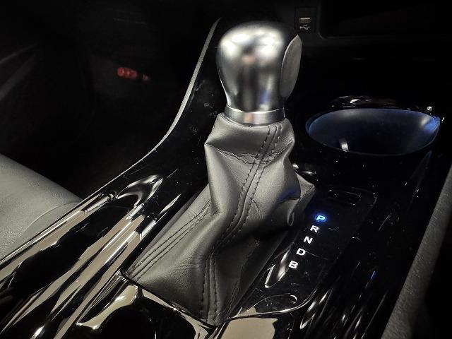 C-HR G モード ネロ セーフティプラス 全方位カメラ/追従クルーズ/シートヒーター/ブラインドスポットモニター/ステアリングリモコン/コーナーセンサー/スマートキー/プッシュスタート/ETC/電動パーキングブレーキ/ブレーキホールド(65枚目)