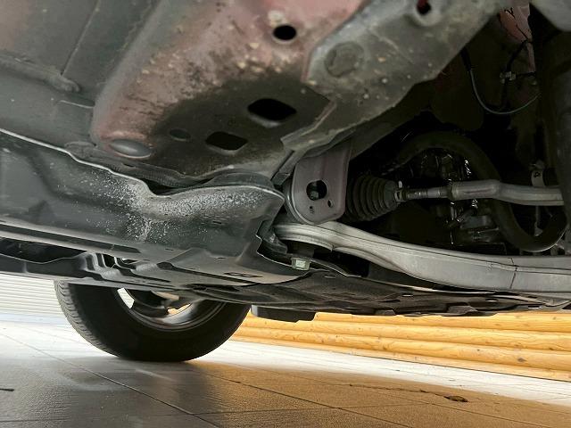 エクストレイル X e-4ORCE エクストリーマーX 1オナ/全周囲/12.3型ナビ/プロパイロット/シートH/シートメモリ/デジタルインナーミラー/キャリア/電動リアゲート/ブラインドスポットモニター/コーナーセンサー/スマートキー/プッシュスタート/(32枚目)