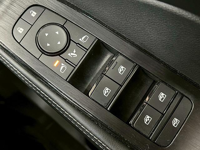 エクストレイル X e-4ORCE エクストリーマーX 1オナ/全周囲/12.3型ナビ/プロパイロット/シートH/シートメモリ/デジタルインナーミラー/キャリア/電動リアゲート/ブラインドスポットモニター/コーナーセンサー/スマートキー/プッシュスタート/(48枚目)