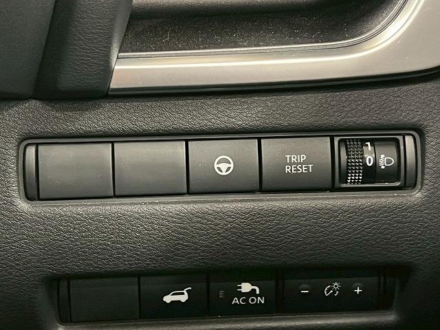 エクストレイル X e-4ORCE エクストリーマーX 1オナ/全周囲/12.3型ナビ/プロパイロット/シートH/シートメモリ/デジタルインナーミラー/キャリア/電動リアゲート/ブラインドスポットモニター/コーナーセンサー/スマートキー/プッシュスタート/(50枚目)