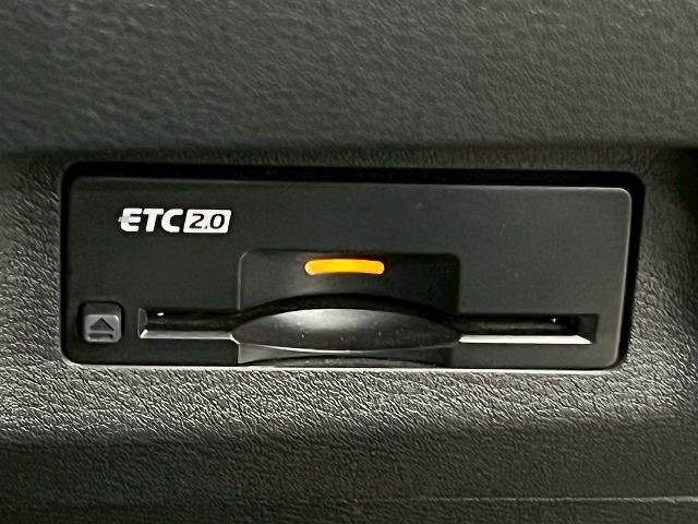 エクストレイル X e-4ORCE エクストリーマーX 1オナ/全周囲/12.3型ナビ/プロパイロット/シートH/シートメモリ/デジタルインナーミラー/キャリア/電動リアゲート/ブラインドスポットモニター/コーナーセンサー/スマートキー/プッシュスタート/(57枚目)