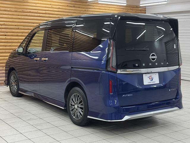 セレナ e-パワー オーテック 12.3型コネクト/プロパイロット/全周囲/両側電動パワスラ/シートヒーター/ステアリングヒーター/ワイヤレス充電/ブラインドスポットモニター/デジタルインナーミラー/ステアリングリモコン/ETC(27枚目)