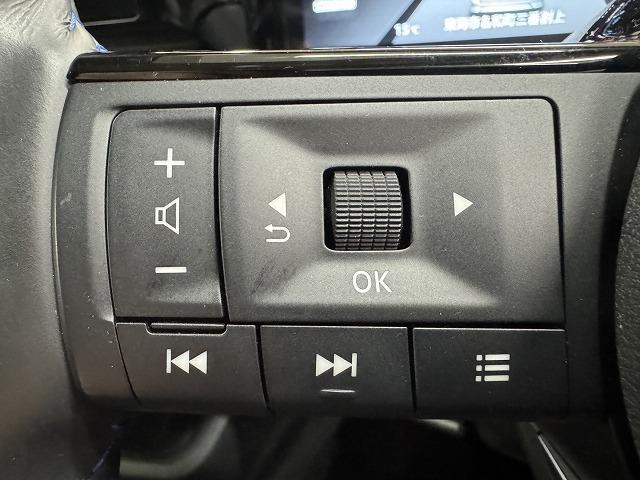 セレナ e-パワー オーテック 12.3型コネクト/プロパイロット/全周囲/両側電動パワスラ/シートヒーター/ステアリングヒーター/ワイヤレス充電/ブラインドスポットモニター/デジタルインナーミラー/ステアリングリモコン/ETC(51枚目)