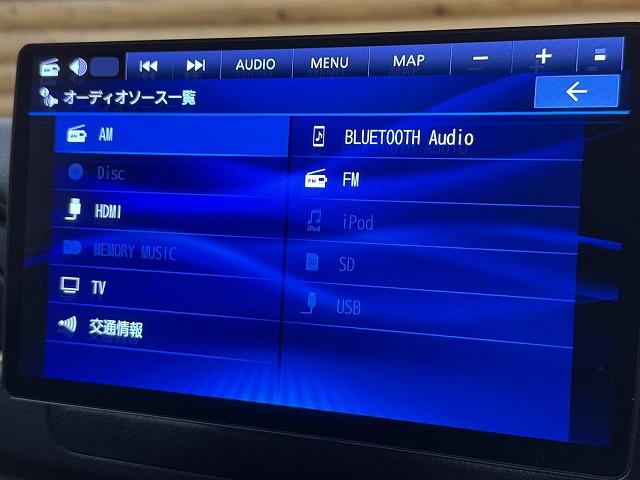 キャラバン ロンググランドプレミアムＧＸ　全周囲／フローティングナビ／コーナーセンサー／デジタルインナーミラー／オートライト／横滑り防止装置／ＥＴＣ／電動格納ミラー／インテリジェントキー／プッシュスタート／全周囲／フローティングナビ（64枚目）