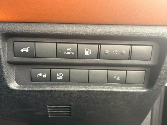 アウトランダーPHEV P BOSE/ワンオーナー/アップルカープレイ/レーダークルーズコントロール/パワーバックドア/クリアランスソナー/シートヒーター/ヘッドアップディスプレイ/ブラインドスポットモニター/全方位カメラ/(13枚目)