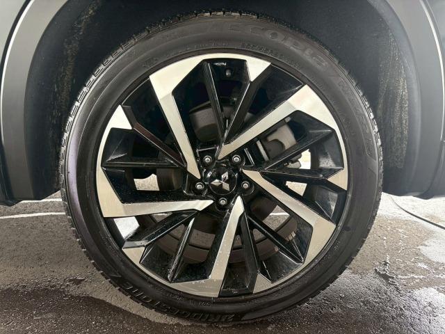 アウトランダーPHEV P BOSE/ワンオーナー/アップルカープレイ/レーダークルーズコントロール/パワーバックドア/クリアランスソナー/シートヒーター/ヘッドアップディスプレイ/ブラインドスポットモニター/全方位カメラ/(24枚目)