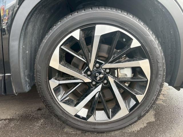 アウトランダーPHEV P BOSE/ワンオーナー/アップルカープレイ/レーダークルーズコントロール/パワーバックドア/クリアランスソナー/シートヒーター/ヘッドアップディスプレイ/ブラインドスポットモニター/全方位カメラ/(25枚目)