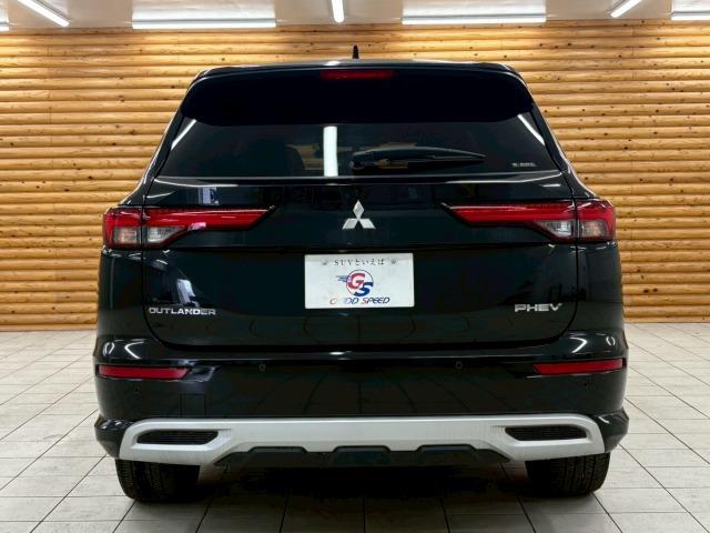アウトランダーPHEV P BOSE/ワンオーナー/アップルカープレイ/レーダークルーズコントロール/パワーバックドア/クリアランスソナー/シートヒーター/ヘッドアップディスプレイ/ブラインドスポットモニター/全方位カメラ/(36枚目)