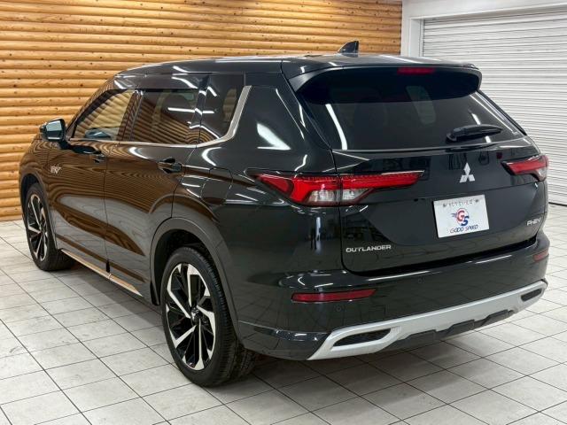 アウトランダーPHEV P BOSE/ワンオーナー/アップルカープレイ/レーダークルーズコントロール/パワーバックドア/クリアランスソナー/シートヒーター/ヘッドアップディスプレイ/ブラインドスポットモニター/全方位カメラ/(41枚目)