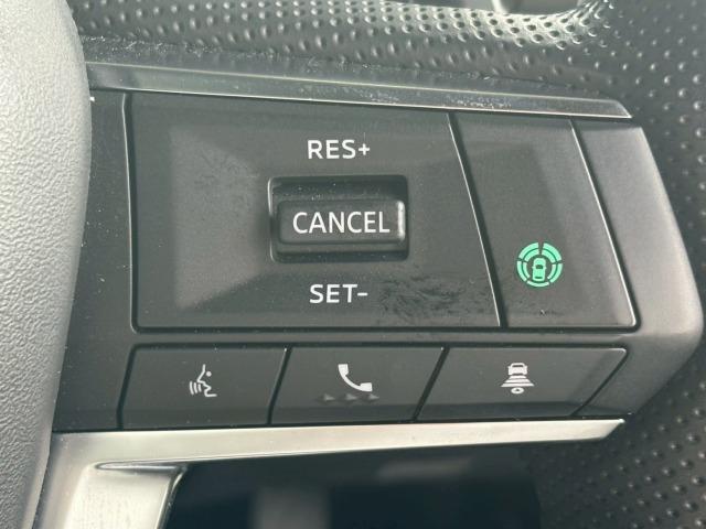 アウトランダーPHEV P BOSE/ワンオーナー/アップルカープレイ/レーダークルーズコントロール/パワーバックドア/クリアランスソナー/シートヒーター/ヘッドアップディスプレイ/ブラインドスポットモニター/全方位カメラ/(49枚目)