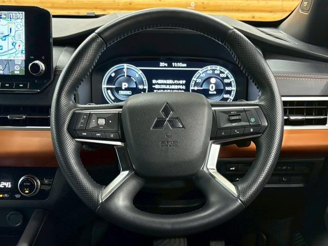 アウトランダーPHEV P BOSE/ワンオーナー/アップルカープレイ/レーダークルーズコントロール/パワーバックドア/クリアランスソナー/シートヒーター/ヘッドアップディスプレイ/ブラインドスポットモニター/全方位カメラ/(54枚目)