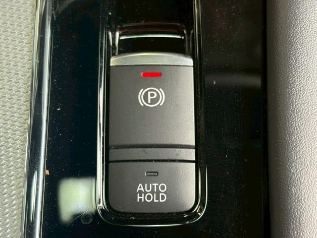 アウトランダーPHEV P BOSE/ワンオーナー/アップルカープレイ/レーダークルーズコントロール/パワーバックドア/クリアランスソナー/シートヒーター/ヘッドアップディスプレイ/ブラインドスポットモニター/全方位カメラ/(66枚目)