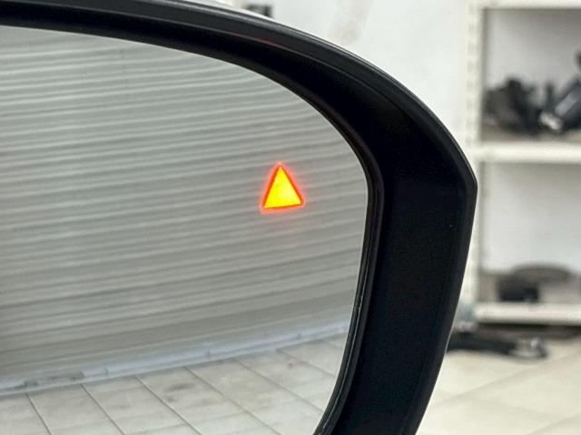 アウトランダーPHEV P BOSE/ワンオーナー/アップルカープレイ/レーダークルーズコントロール/パワーバックドア/クリアランスソナー/シートヒーター/ヘッドアップディスプレイ/ブラインドスポットモニター/全方位カメラ/(70枚目)