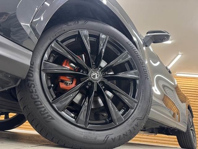 NX NX350h Fスポーツ パノラマルーフ/純正エアロ/全方位カメラ/純正14インチナビ/レーダークルーズコントロール/ベンチレーション/ブラインドスポットモニター/ヘッドアップディスプレイ/障害物センサー/パワーシート/LED(11枚目)