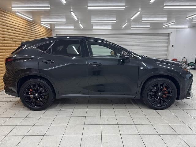 NX NX350h Fスポーツ パノラマルーフ/純正エアロ/全方位カメラ/純正14インチナビ/レーダークルーズコントロール/ベンチレーション/ブラインドスポットモニター/ヘッドアップディスプレイ/障害物センサー/パワーシート/LED(18枚目)
