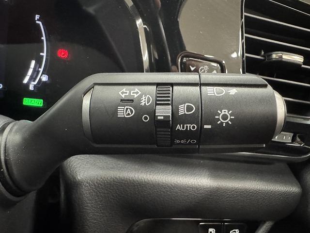 NX NX350h Fスポーツ パノラマルーフ/純正エアロ/全方位カメラ/純正14インチナビ/レーダークルーズコントロール/ベンチレーション/ブラインドスポットモニター/ヘッドアップディスプレイ/障害物センサー/パワーシート/LED(53枚目)