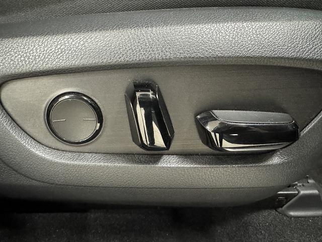 NX NX350h Fスポーツ パノラマルーフ/純正エアロ/全方位カメラ/純正14インチナビ/レーダークルーズコントロール/ベンチレーション/ブラインドスポットモニター/ヘッドアップディスプレイ/障害物センサー/パワーシート/LED(61枚目)