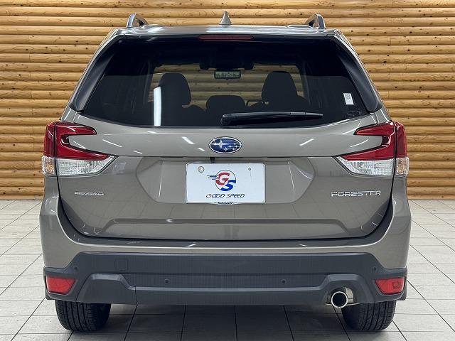 SUBARU FORESTER PREMIUM