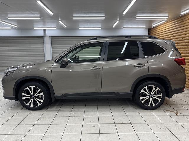 SUBARU FORESTER PREMIUM