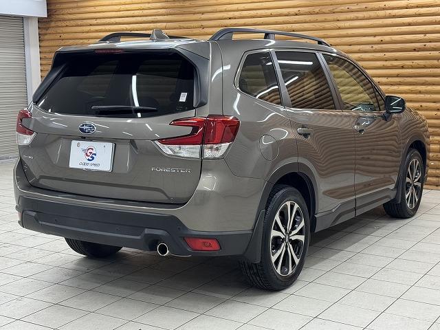SUBARU FORESTER PREMIUM