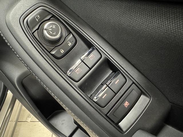 SUBARU FORESTER PREMIUM