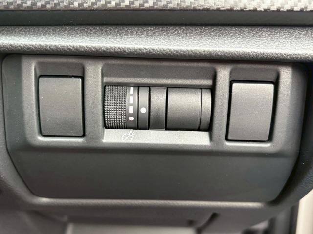 SUBARU CROSSTREK LIMITED