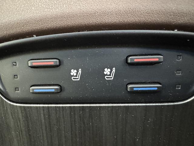 TOYOTA HARRIER Z LEATHER PACKAGE