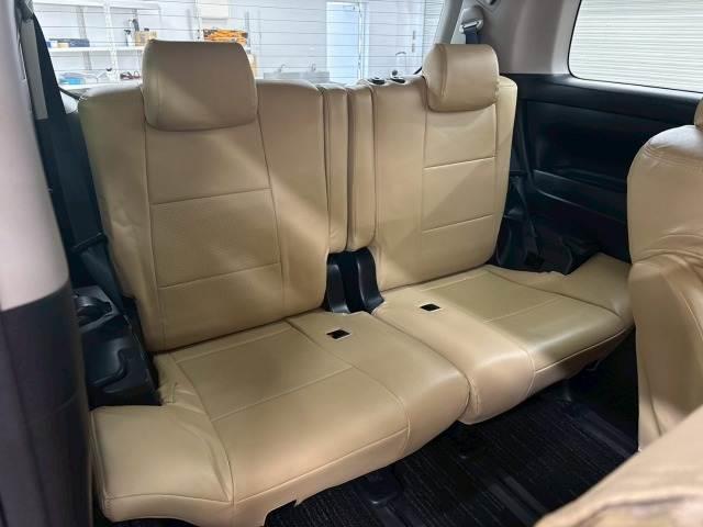 TOYOTA ALPHARD 2.5S