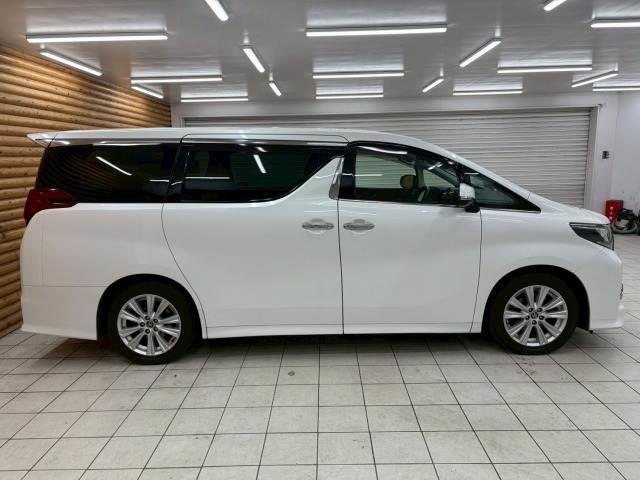TOYOTA ALPHARD 2.5S