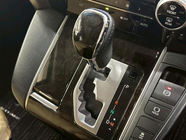 TOYOTA ALPHARD 2.5S