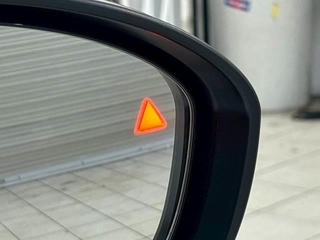 オーラ ニスモ コネクトナビ/寒冷地/プロパイロット/2トン/クリアランスソナー/ブラインドスポットモニター/スマートキー/プッシュスタート/シートヒーター/パーキングアシスト/ステアリングヒーター/LEDヘッド(5枚目)